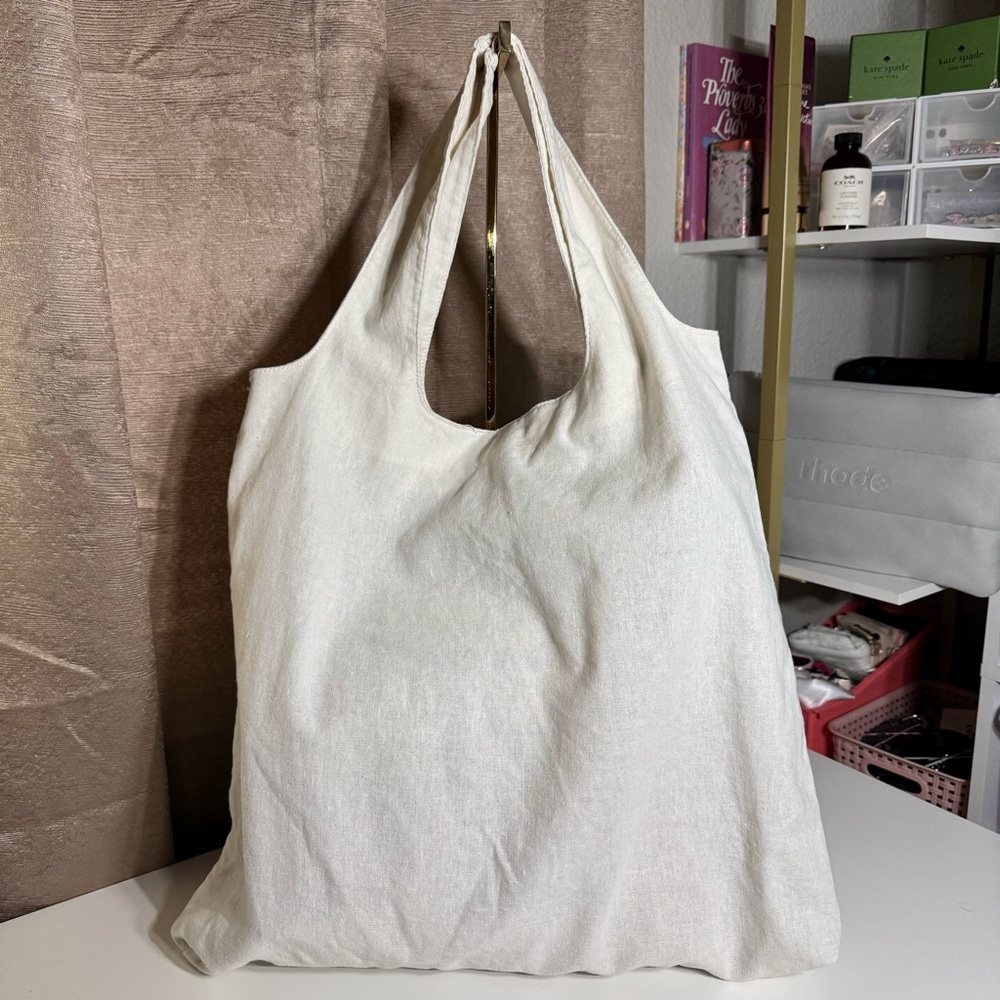 Ugg Tote Bag - Picture 2 of 8